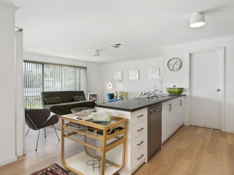 Beach Fun 11 Broadbeach Drive - Accommodation Main Beach 1