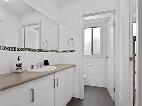 Beach Fun 11 Broadbeach Drive - Accommodation Main Beach 2