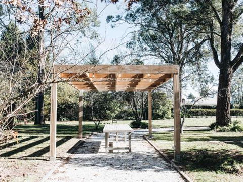 KIRRIEMUIR Burradoo Southern Highlands 4pm Check Out Sunday - Accommodation Main Beach 3