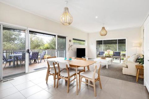 Highbury By The Bay - Accommodation Main Beach 6