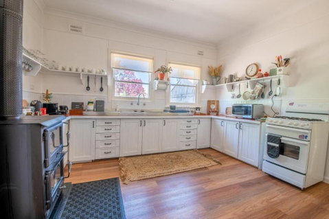 The Cottage Bondonga - Accommodation Main Beach 1