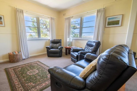 The Cottage Bondonga - Accommodation Main Beach 4
