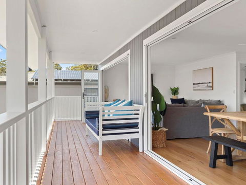 Sea Salt NARRAWALLEE - Accommodation Main Beach 4