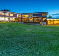 ALPINE LODGE Alpine Southern Highlands 4pm Check Out Sundays - Accommodation Main Beach