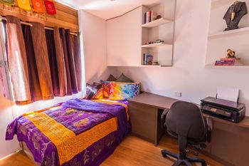 Serene Marinafront 3BR Retreat - Accommodation Main Beach 4