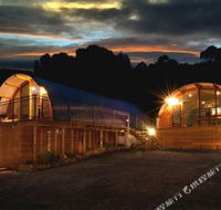 Bruny Island Accommodation 43 Degrees Beachside Studio Spa Apartments 1 - Accommodation Main Beach