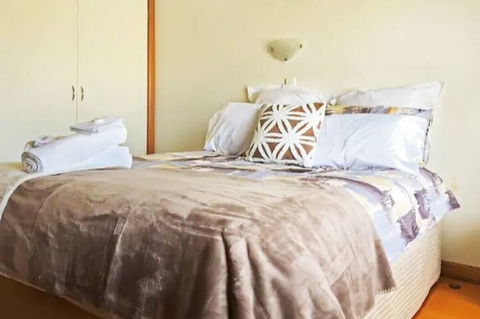 Rye Sleeps 10, Great Weekender - Accommodation Main Beach 4