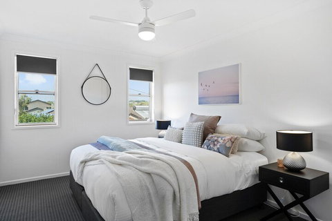 Lennox Belle - Accommodation Main Beach 0