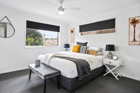 Lennox Belle - Accommodation Main Beach 5