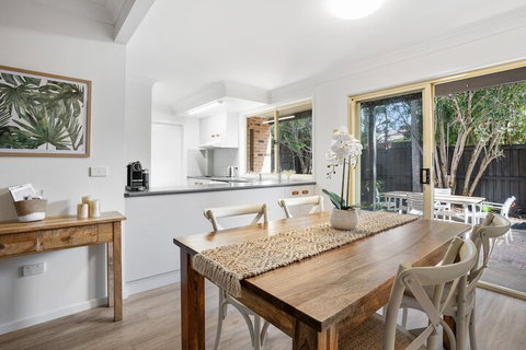 Lennox Belle - Accommodation Main Beach 6
