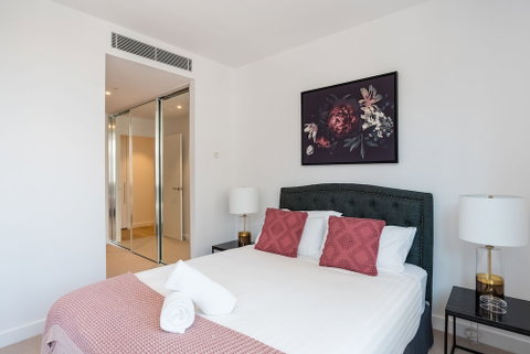 Apartment Darling Harbour - Hay Street - Accommodation Main Beach 4