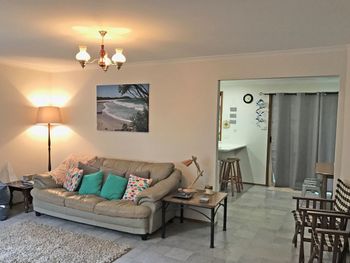 Narrawallee Escape - Accommodation Main Beach 0