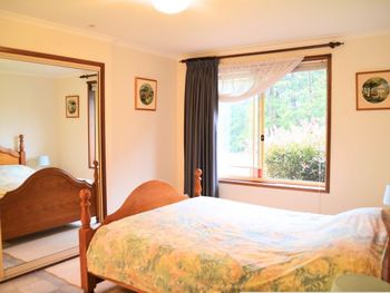Narrawallee Escape - Accommodation Main Beach 4