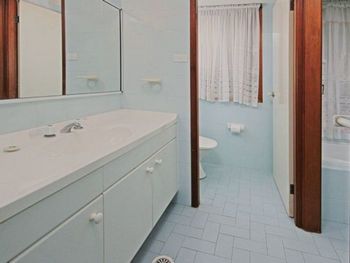Narrawallee Escape - Accommodation Main Beach 2