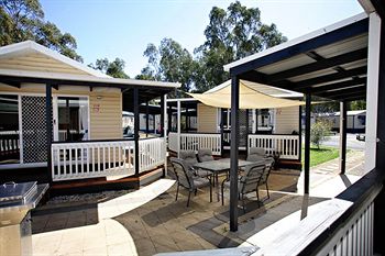 Yarraby Holiday Park - Accommodation Main Beach 0