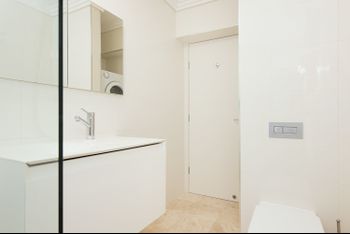 Bondi Beach Waterfront - Accommodation Main Beach 6