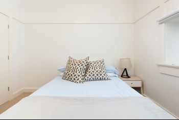 Bondi Beach Waterfront - Accommodation Main Beach 4