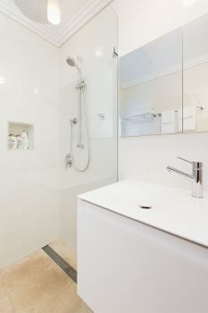 Bondi Beach Waterfront - Accommodation Main Beach 5