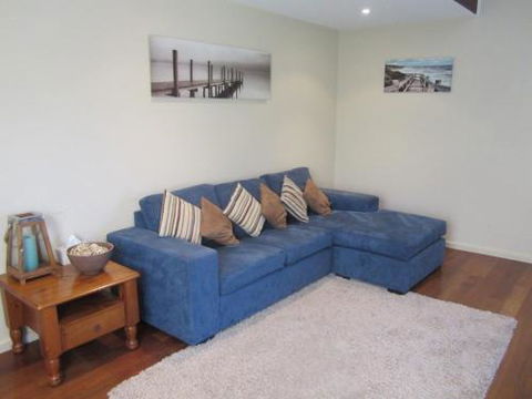 SPUR Of THE MOMENT - Accommodation Main Beach 3