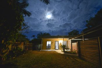 Seaclusion - Accommodation Main Beach 6