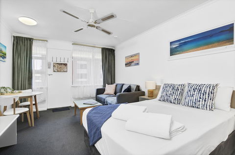 Bayscape Studio Glenelg - Accommodation Main Beach 1