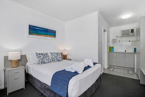 Bayscape Studio Glenelg - Accommodation Main Beach 0