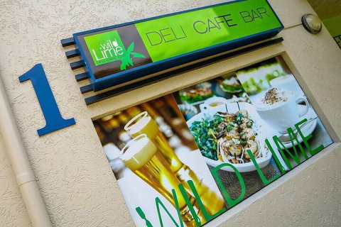 Centrally Located Apartment 1019 - Accommodation Main Beach 6