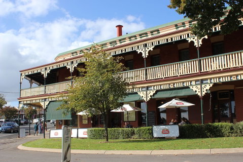Lake Como Studio Daylesford - Accommodation Main Beach 0