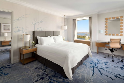 Shangri-La Hotel, Sydney - Accommodation Main Beach 4