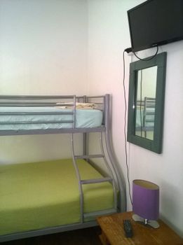 Aussie Way Backpackers - Accommodation Main Beach 5