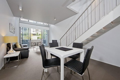 Accommodate Canberra - Accommodation Main Beach 0