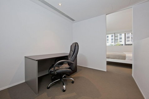 Accommodate Canberra - Accommodation Main Beach 1