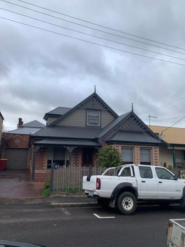 3 Batten Street - Accommodation Main Beach 1