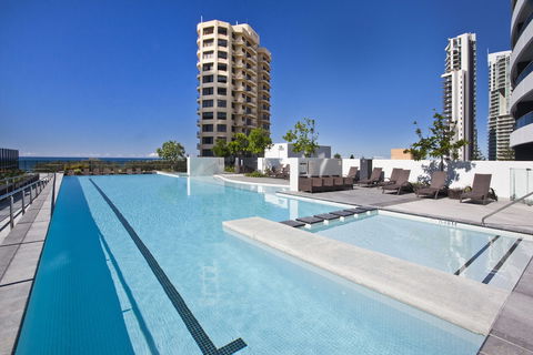 Oracle Broadbeach Apartments - Accommodation Main Beach 5