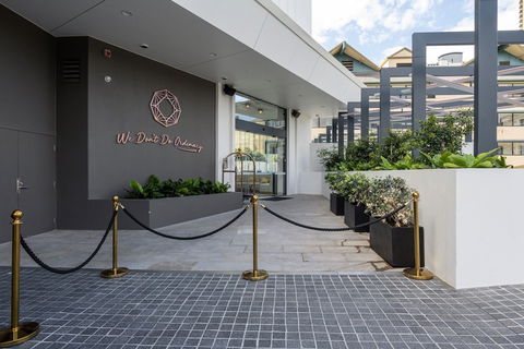Ruby By Serain Residences - Accommodation Main Beach 0