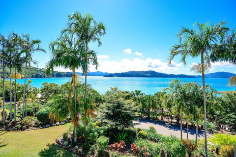 Frangipani 5 On Hamilton Island - Accommodation Main Beach 1