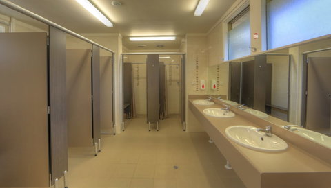 Kosciuszko Tourist Park - Accommodation Main Beach 5