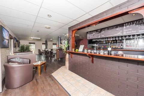 Alexandra Inn - Accommodation Main Beach 7