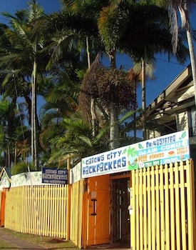Cairns City Backpackers Hostel - Accommodation Main Beach 1