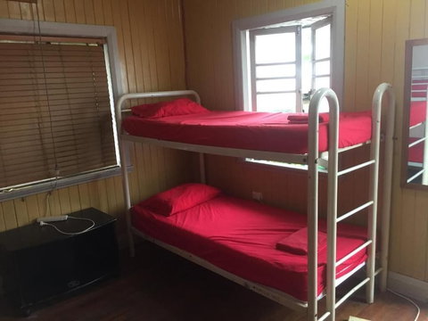 Cairns City Backpackers Hostel - Accommodation Main Beach 6