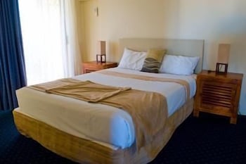 Coral Sands By Kacys - Accommodation Main Beach 3
