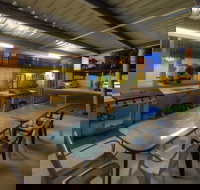 Sky View Units - Accommodation Main Beach