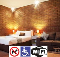 Fountain Court Motor Inn Albury - Accommodation Main Beach