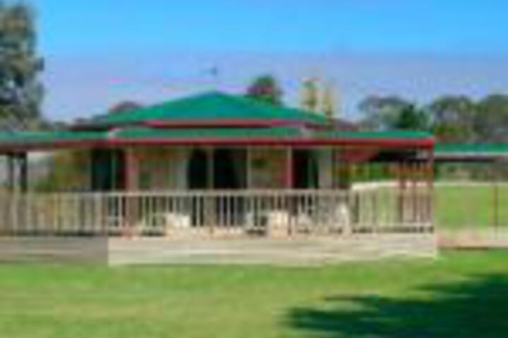 Naracoorte SA Accommodation Main Beach