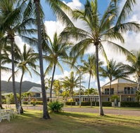 Sails On Horseshoe - Accommodation Main Beach