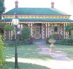 Tara House Bed  Breakfast - Accommodation Main Beach