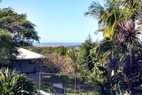 Alstonville Country Cottages - Accommodation Main Beach 1