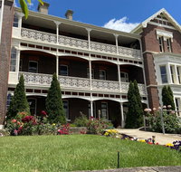 Auldington Hotel - Accommodation Main Beach