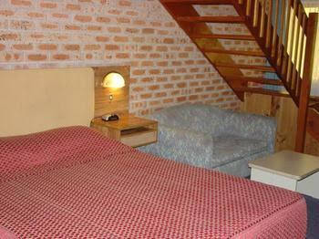 Pacific Motel - Accommodation Main Beach 0