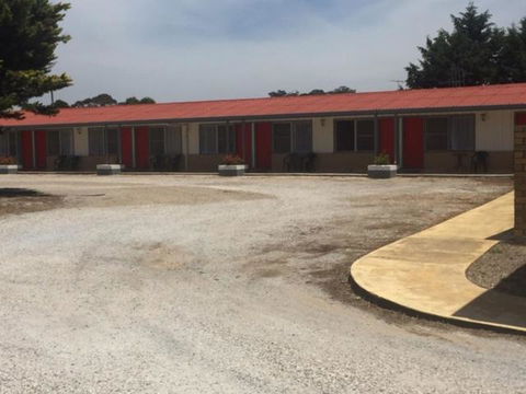 Governors Hill Motel - Accommodation Main Beach 2